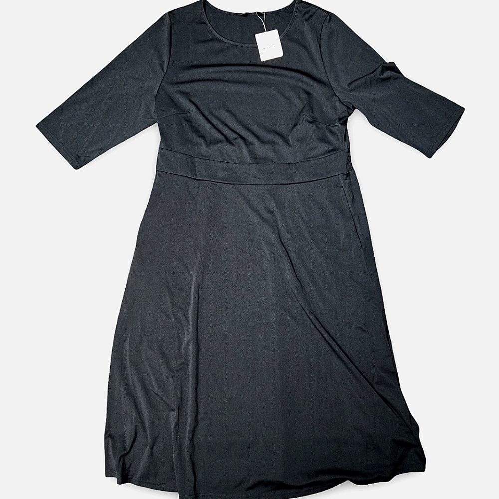 BloomChic Classic Black Long Sleeve Dress